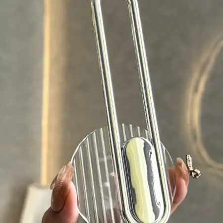 Крючок настенный самоклеящийся "Sofia М", держатель полотене. DENEZO