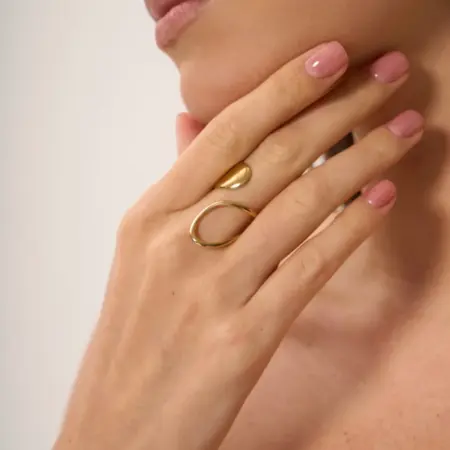 Кольцо крупное под золото волна бижутерия. TOUCHÉ