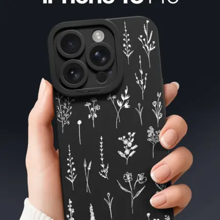 Чехол на iPhone 15 Pro с цветами. SCDesign