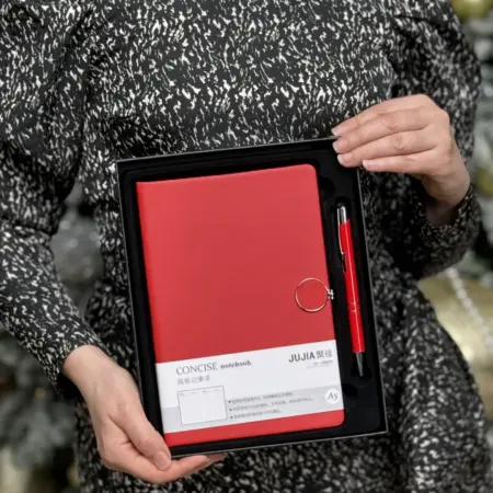 Подарочный набор ежедневник и ручка. Shop by accs