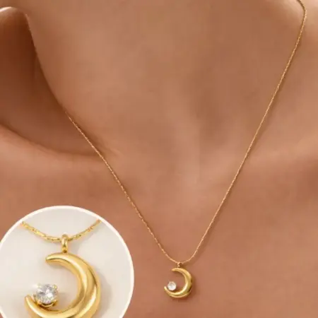Подвеска на шею с цепочкой месяц со стразой. TOUCHÉ