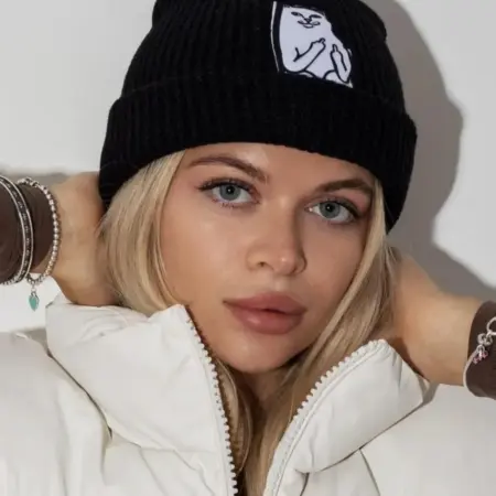 Шапка с котиком тренд 2026. Pempee