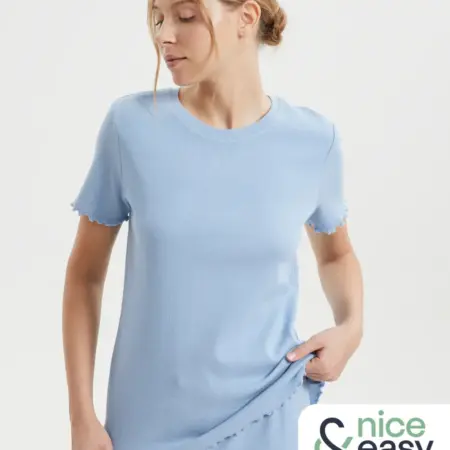 Женская футболка из хлопка с оборками. Zolla