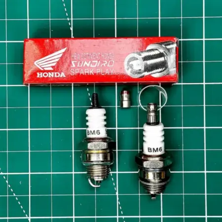 Свеча зажигания HONDA BM6A (2 шт). TEHNO-ZONA.RU
