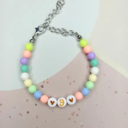 Детский браслет с буквой Э. Мастерская браслетов