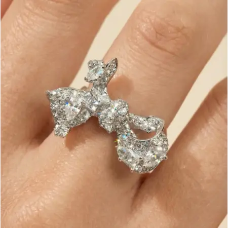 Кольцо со стразами бантик бижутерия под серебро. TOUCHÉ