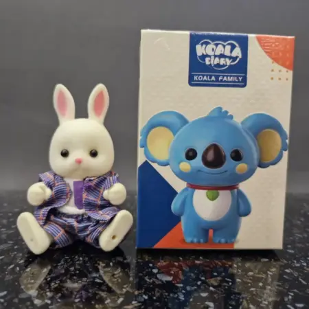Фигурки зверята куколки Koala Diary Families "Заяц 1 шт". MEVANGEL