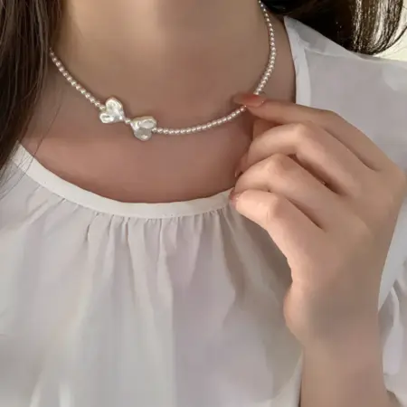 Колье на шею из жемчуга с сердечками белый чокер. Блескеttа