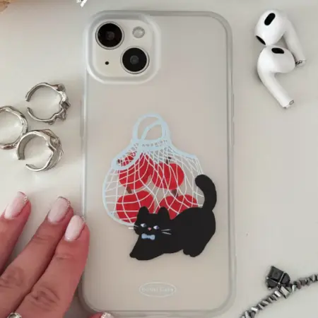 Чехол на iphone 13 с принтом. BAZIS