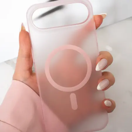 Чехол на iPhone 17 Air MagSafe. vipsales.ru