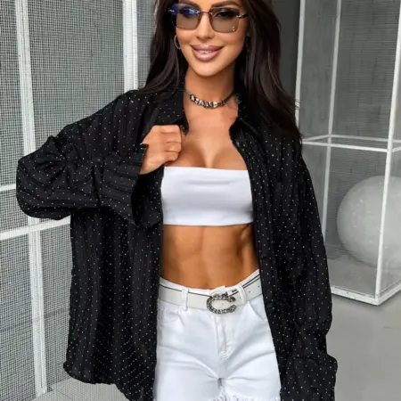 Легкая летняя рубашка удлиненная в полоску со стразами. PERFERITA