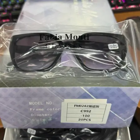 Очки для зрения -3 затемненные. OptiKa