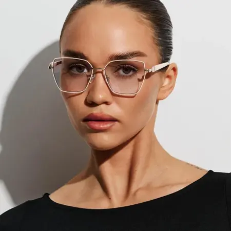 Очки для зрения -3 затемненные. OptiKa