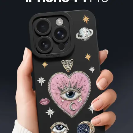 Чехол на iPhone 14 Pro с принтом. SCDesign