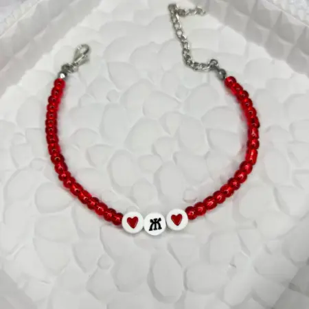 Браслет из бисера с буквой Ж. Мастерская браслетов