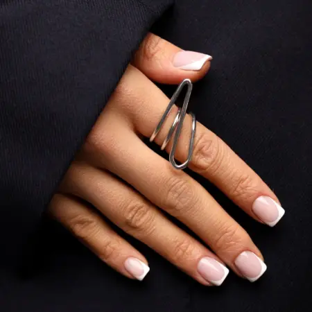 Кольцо на палец широкое серебристое объемное бижутерия. ViLeSA