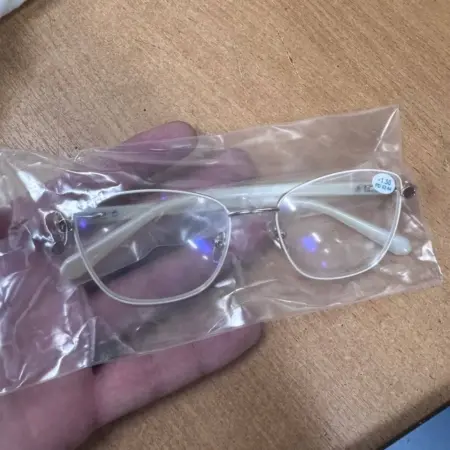 Очки для зрения +1.75. OptiKa
