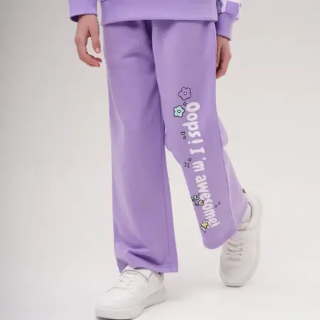 Спортивные штаны для девочки широкие фиолетовые. KARI