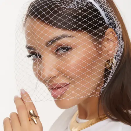 Ободок с вуалью. Millenium