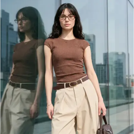 Футболка с драпировкой на талии. ТВОЕ