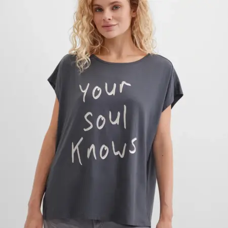 Футболка свободная с надписью. Герри Вебер