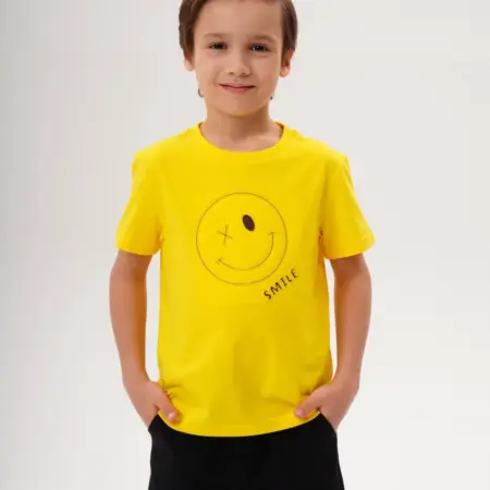 Футболка для мальчика желтая с принтом. KARI