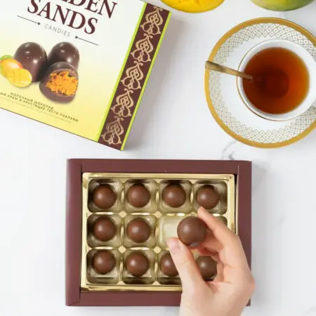 Конфеты шоколадные в подарочной коробке с манговой пастой. Бехруз