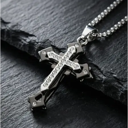Цепочка крест на шею готическое ожерелье y2k бижутерия. Evermiss