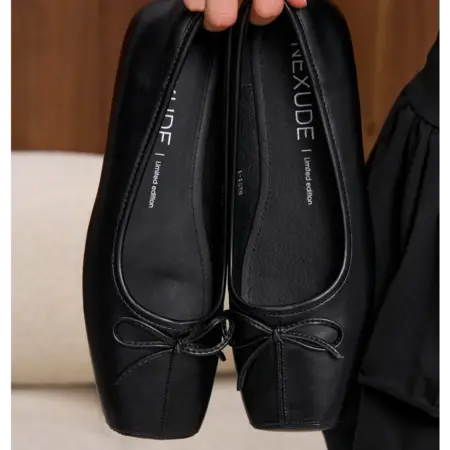 Балетки кожаные с квадратным носом. NEXUDE