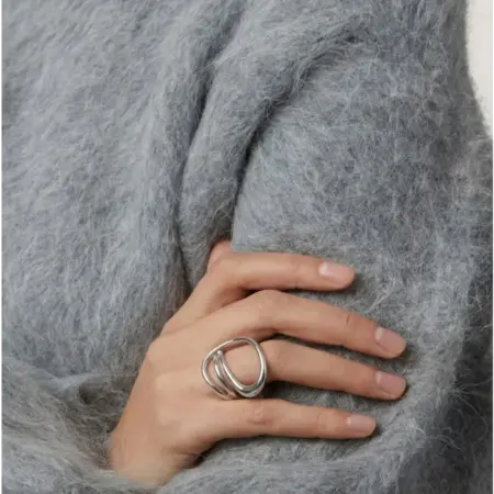 Кольцо безразмерное крупное под серебро бижутерия. TOUCHÉ