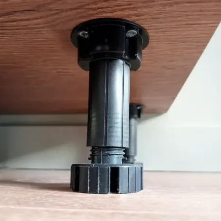 Ножки для мебели регулируемые 95-125 мм 16 штук. Озёрская Фурнитурная Компания