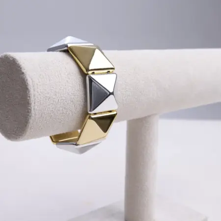 Браслет на руку широкий бижутерия. TOUCHÉ