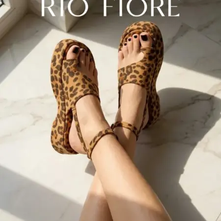 Босоножки летние на платформе леопардовые через палец. Rio Fiore