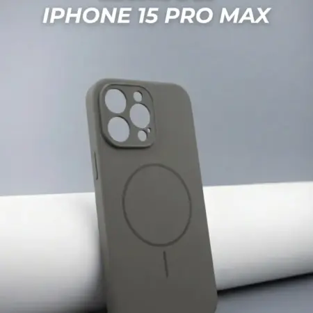 Чехол на iPhone 15 Pro Max с защитой камеры. MOZZ